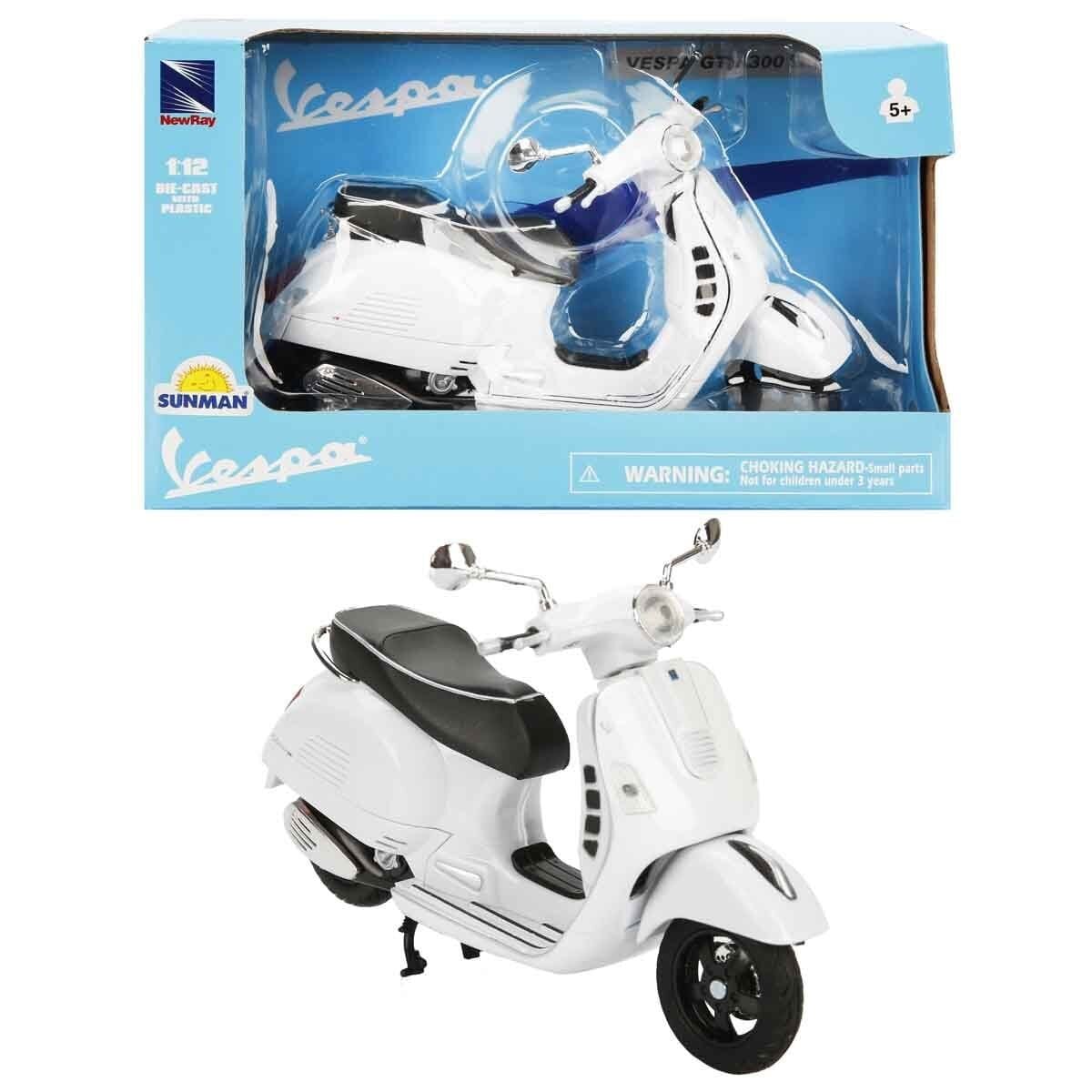 57243 Sun- Vespa Gts 300 Super Beyaz Motor 1:12